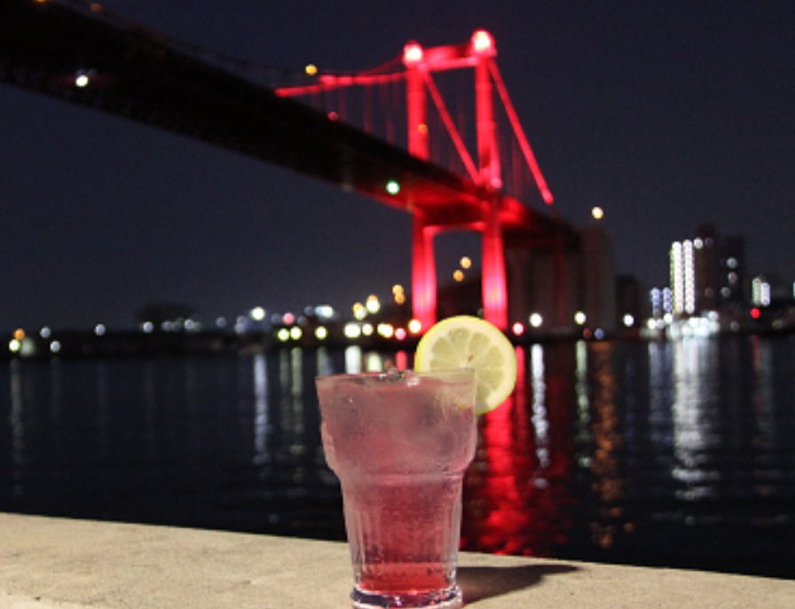 北九州のレモンサワーは赤い 若戸大橋をイメージした地元酒で乾杯 北九州ノコト