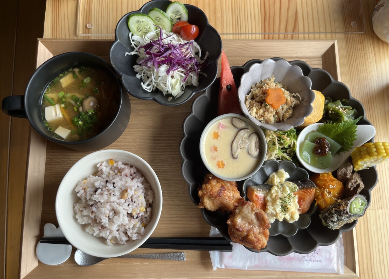 癒やし系カフェ Cafe Ave 体にやさしいモーニング ランチ 北九州市八幡西区 北九州ノコト